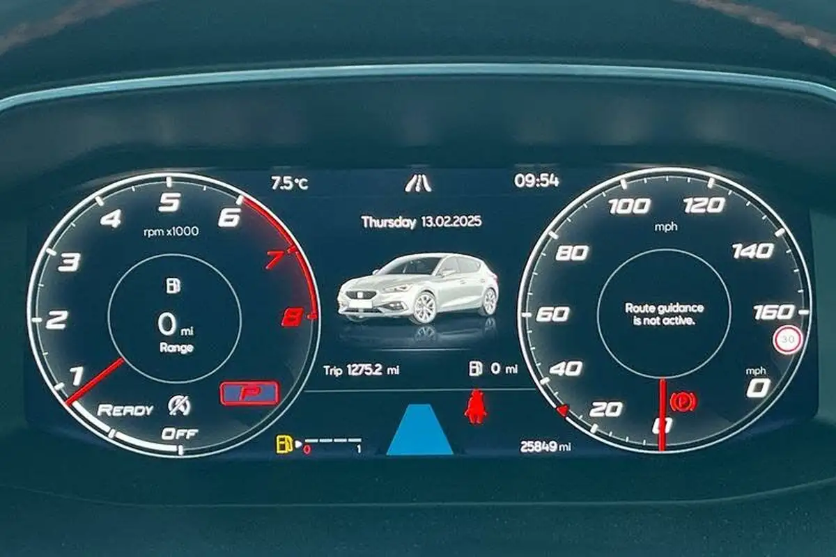 2020-seat-leon-15-etsi-fr-first-edition-hatchback-big-12