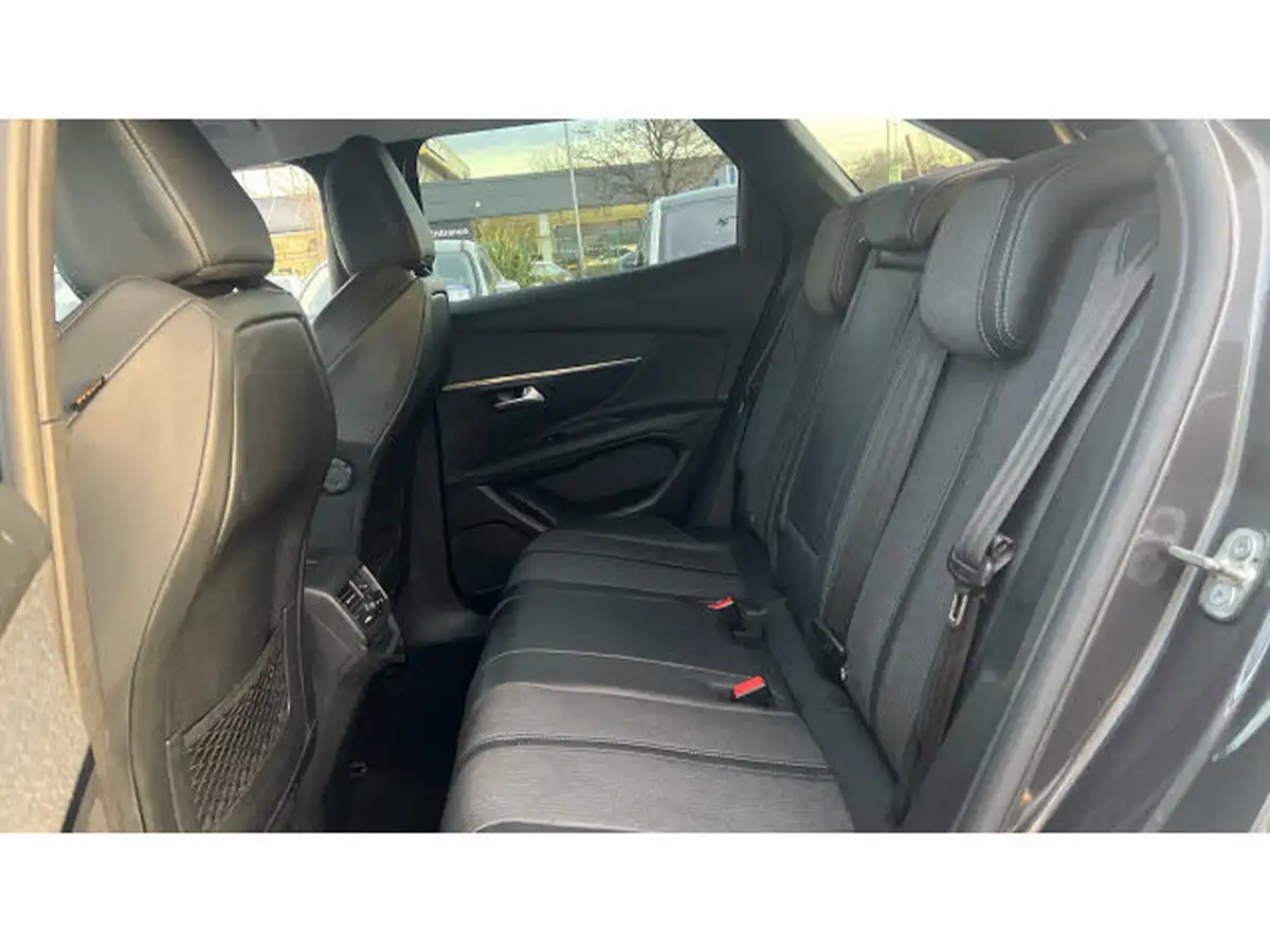2021-peugeot-3008-suv-15-bluehdi-allure-big-18