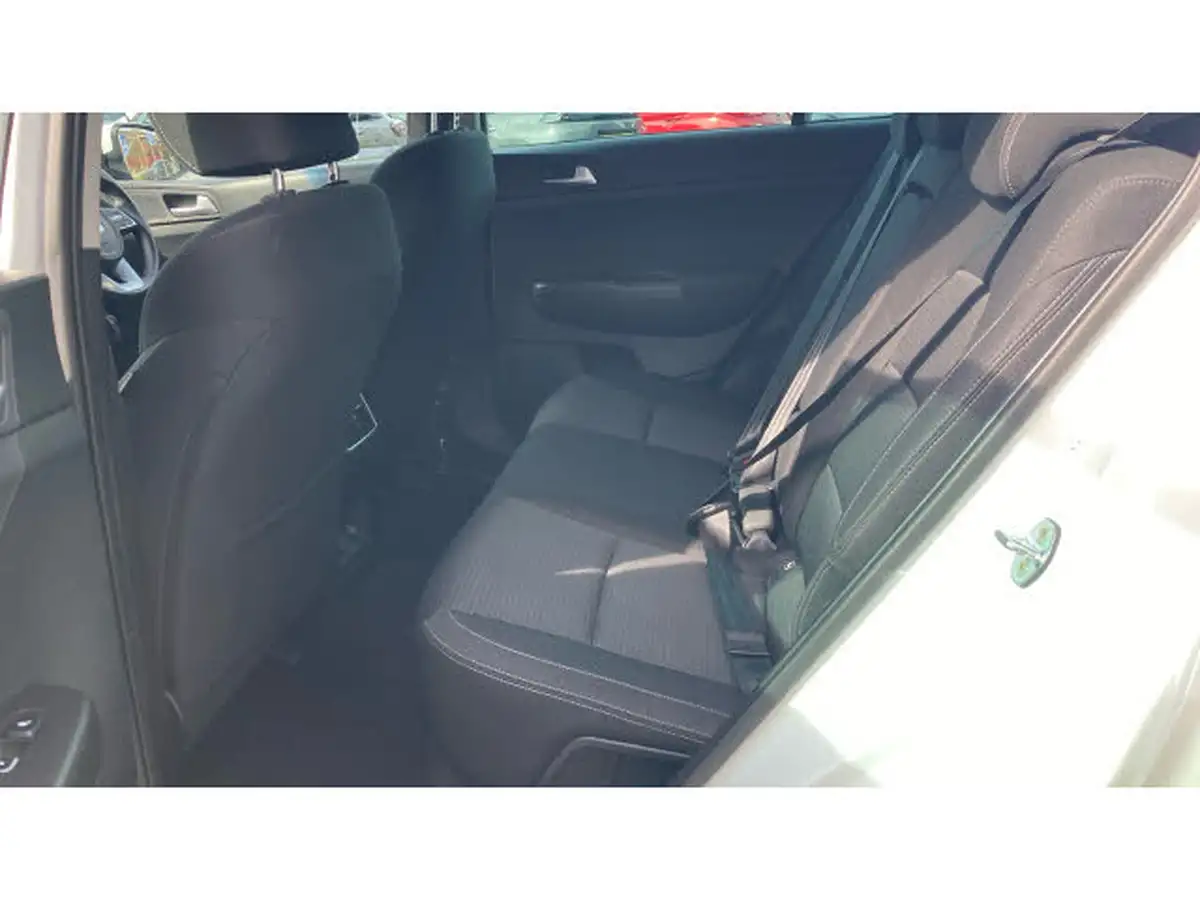 2021-kia-sportage-16-gdi-2-big-15