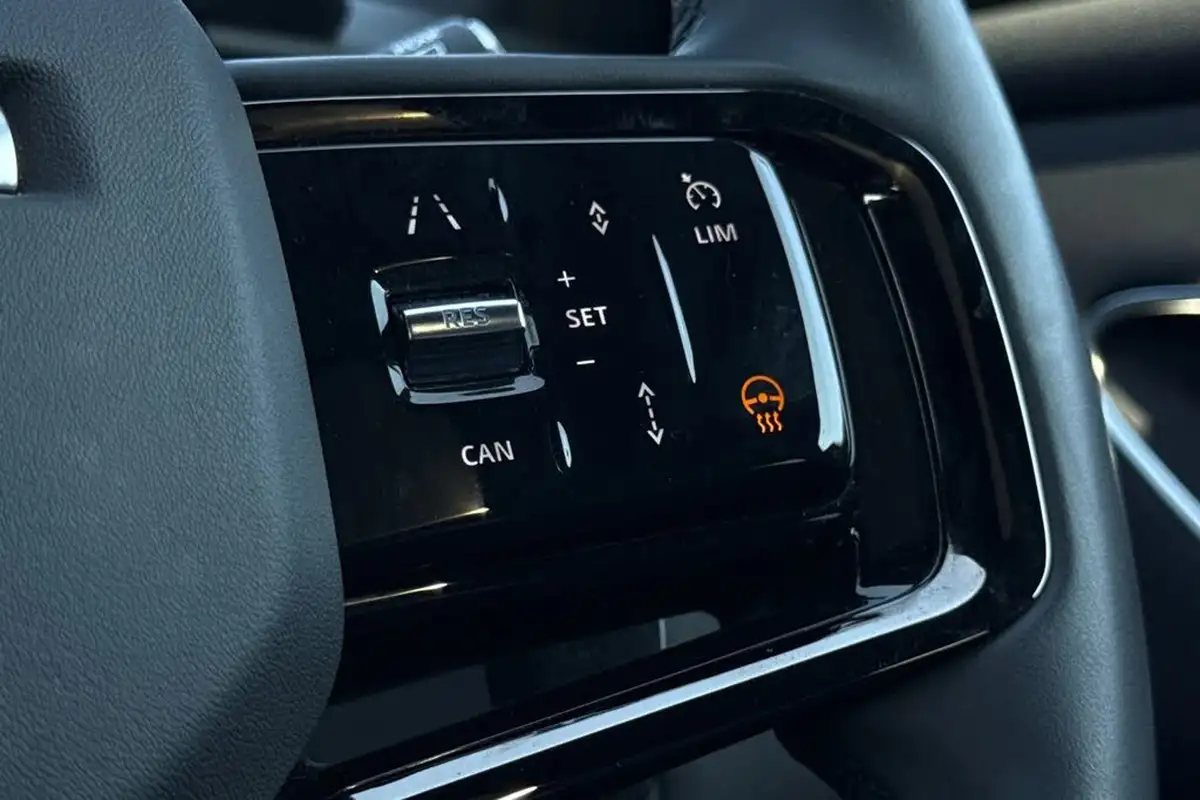 2023-land-rover-range-rover-velar-20-d200-dynamic-se-big-48