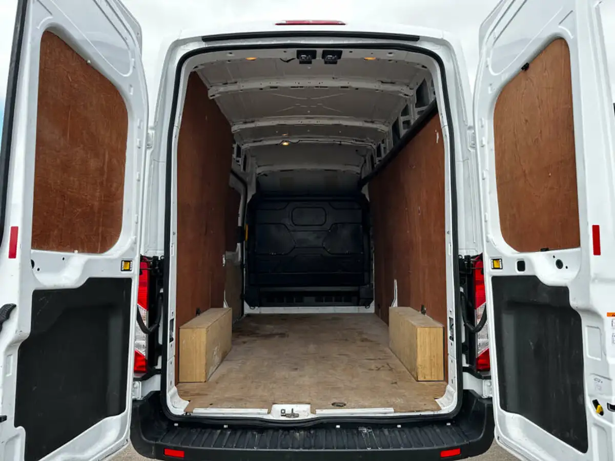 2022-ford-transit-20tdci-350-l3h2-leader-with-ac-chiller-big-6