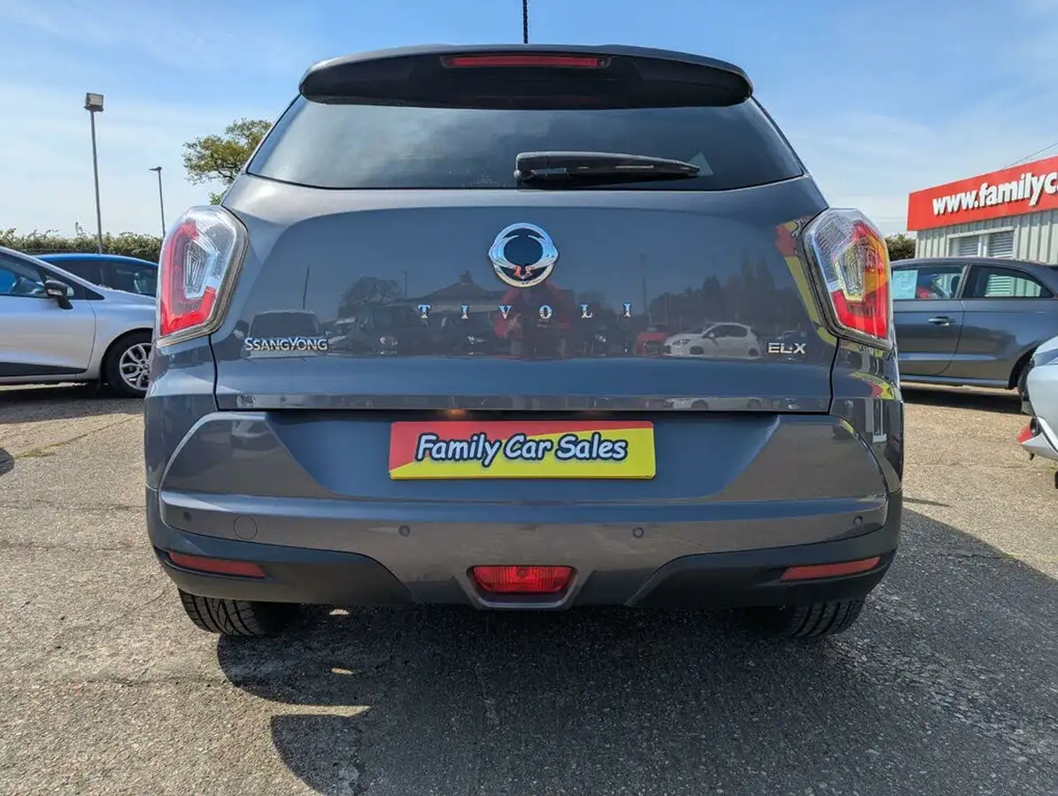 2015-kgm-ssangyong-tivoli-16-elx-auto-big-5
