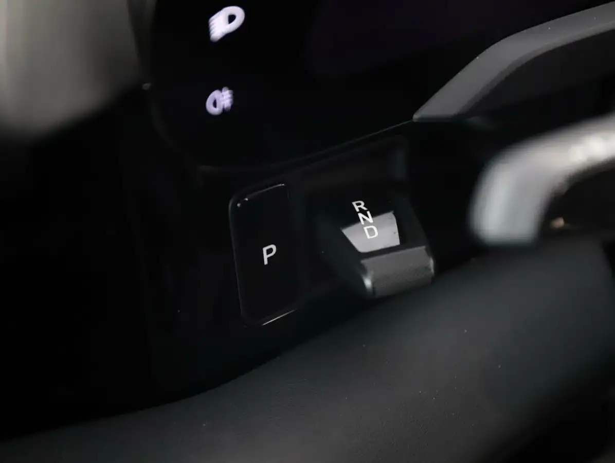 2021-porsche-taycan-e-4s-571ps-performance-battery-plus-big-31