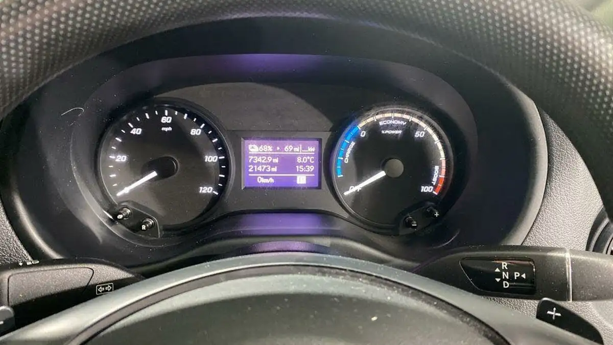 2020-mercedes-benz-vito-e-pure-l2-big-31