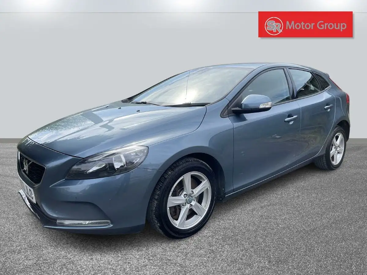2014-volvo-v40-20td-d3-es-nav-big-5