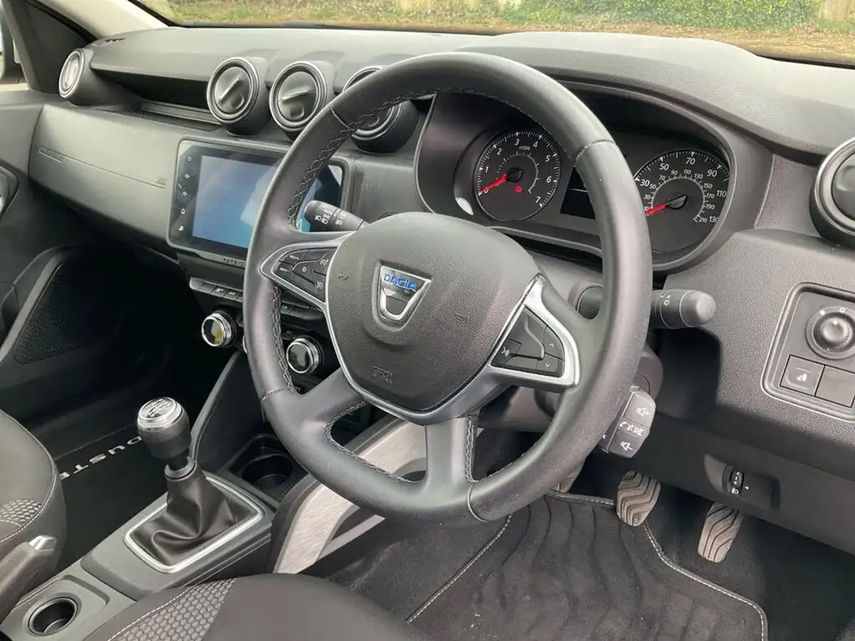 2022-dacia-duster-13-tce-prestige-130bhp-big-12