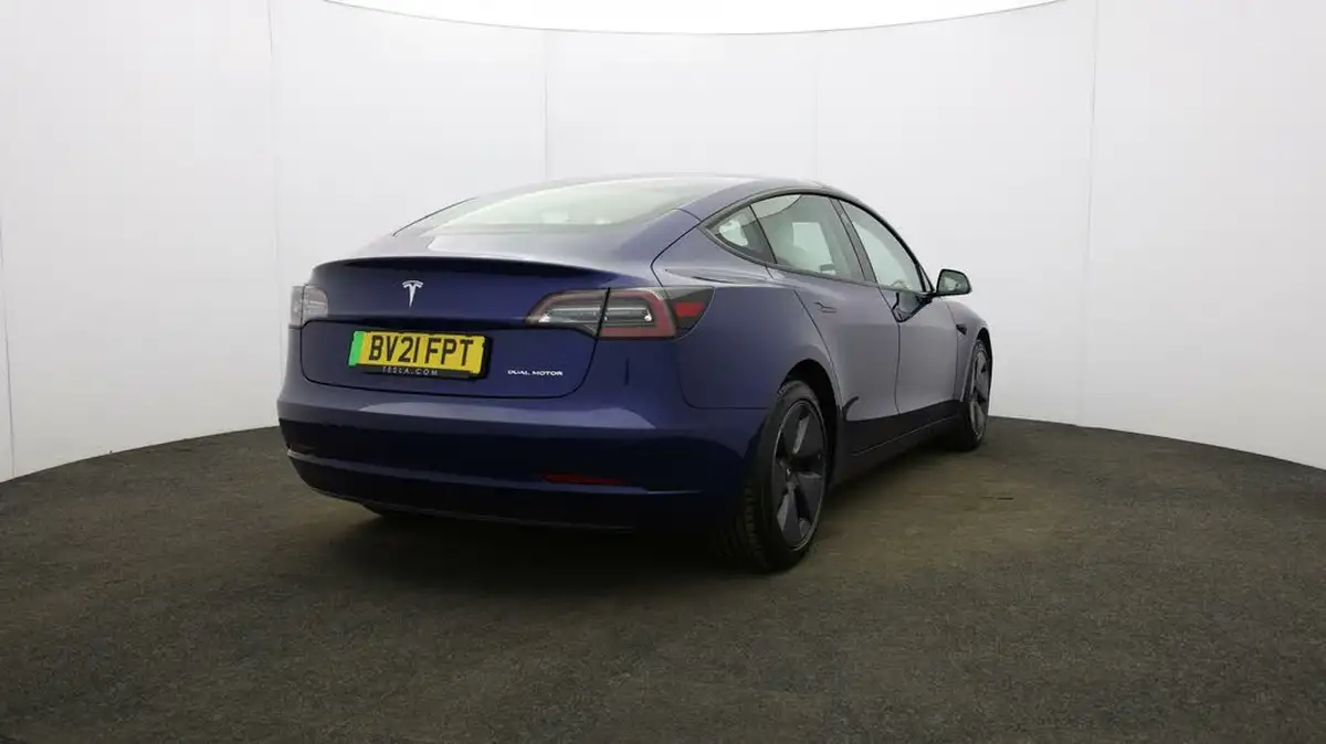2021-tesla-model-3-e-long-range-4x4-big-51