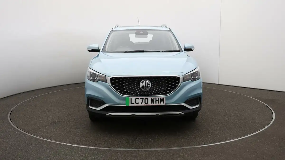 2020-mg-zs-suv-e-exclusive-ev-big-34