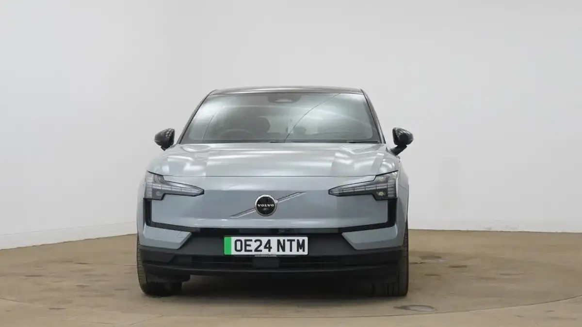 2024-volvo-ex30-e-twin-ultra-big-7