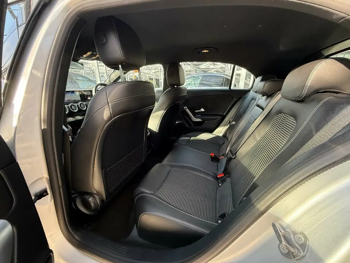 2018-mercedes-benz-a-class-15d-a180d-sport-116ps-premiumss-hatchback-5d-7g-dct-big-34
