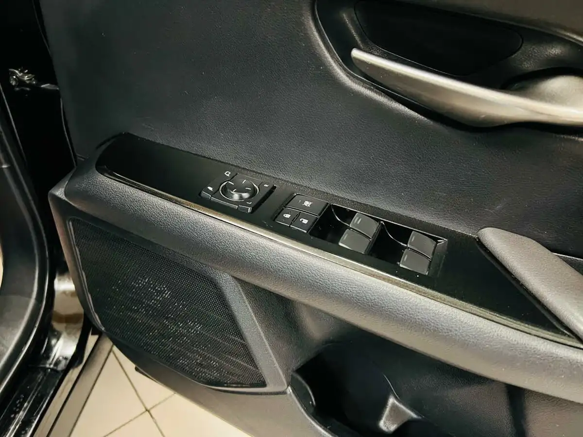 2019-lexus-ux-250h-20-ux-premium-pack-with-navigation-big-22