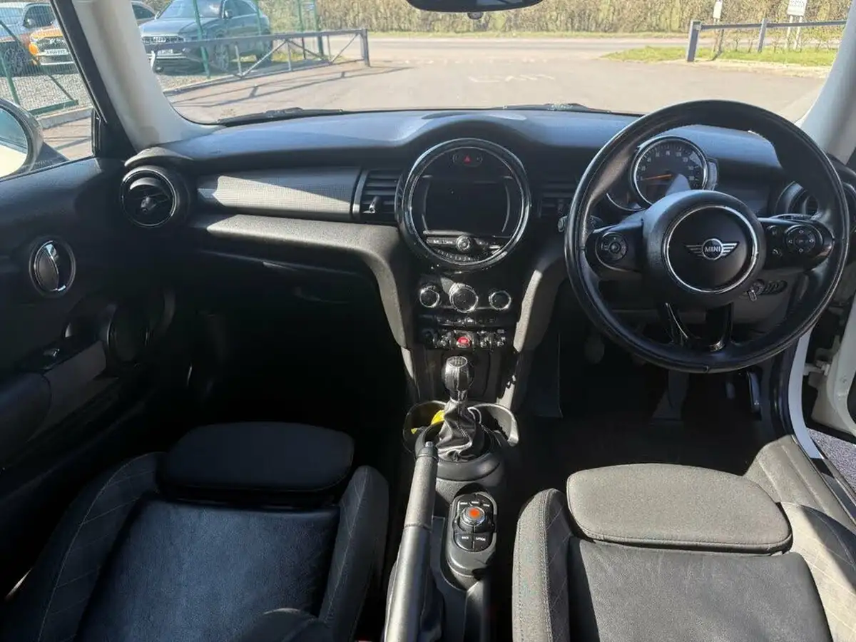 2018-mini-cooper-15-cooper-series-ii-ss-hatchback-3d-big-18