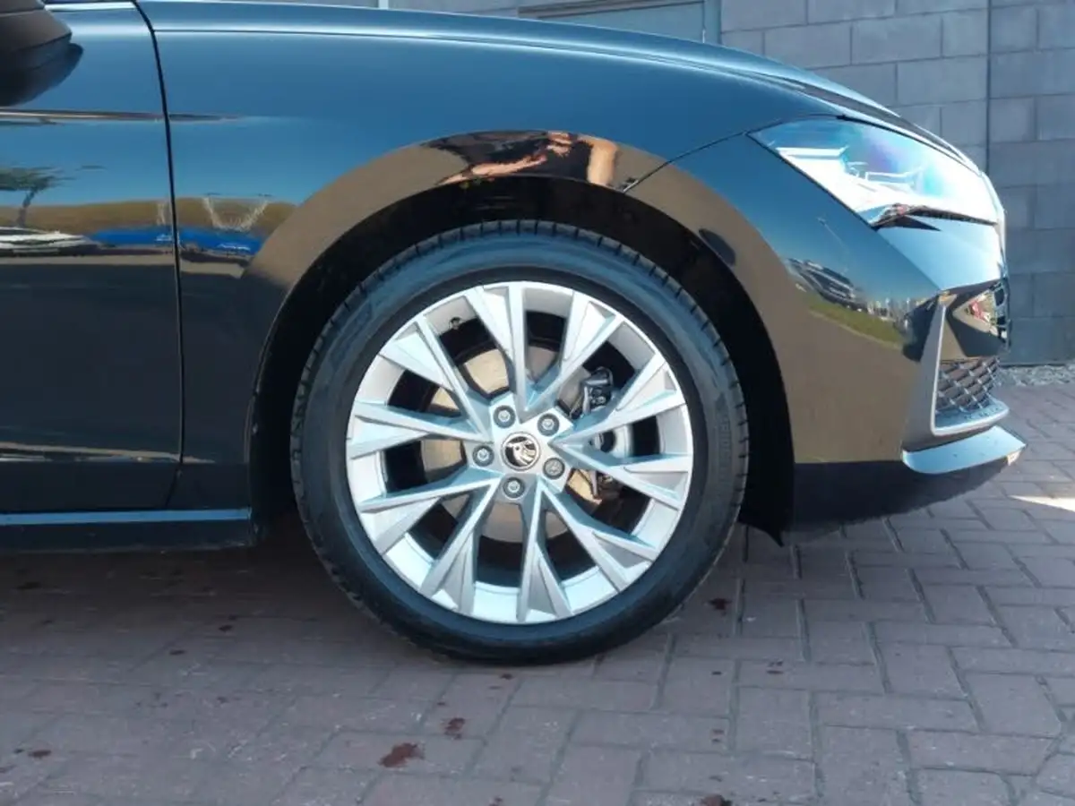 2024-skoda-superb-20tdi-se-l-150ps-scr-estate-dsg-big-13