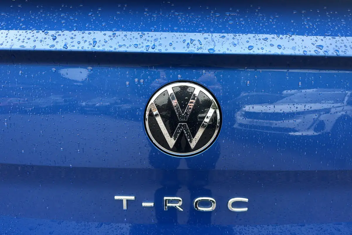 2021-volkswagen-t-roc-15-tsi-r-line-convertible-2d-dsg-big-22