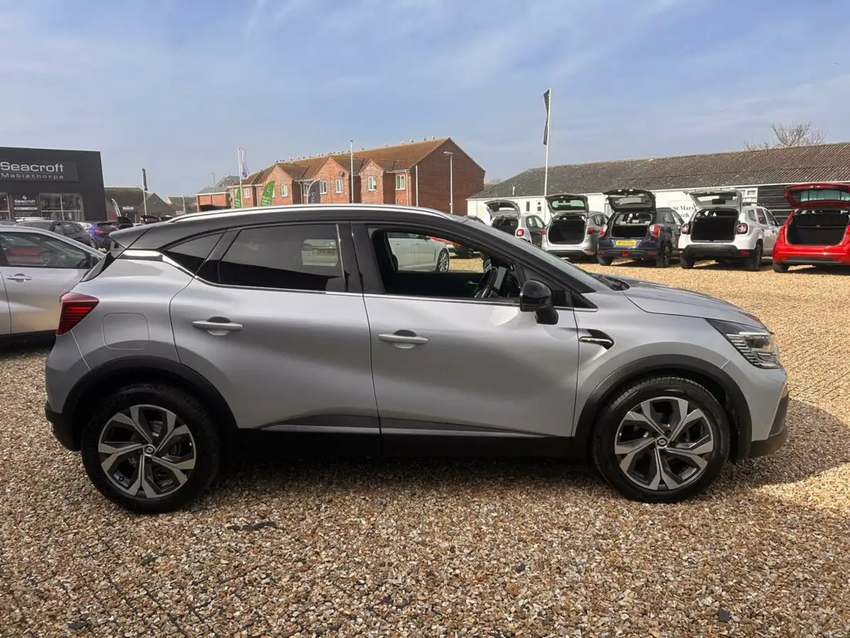 2021-renault-captur-13-tce-rs-line-edc-auto-big-6