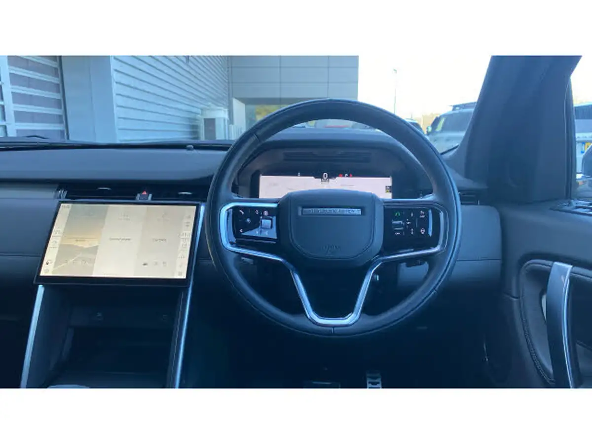 2024-land-rover-discovery-sport-20-d200-dynamic-hse-big-14
