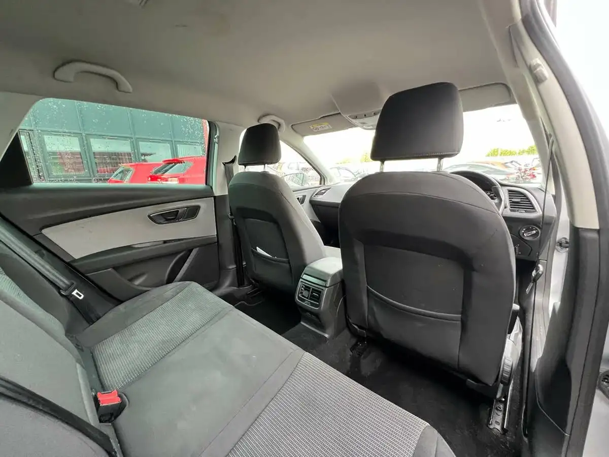 2020-seat-leon-16tdi-se-dynamic-estate-big-22