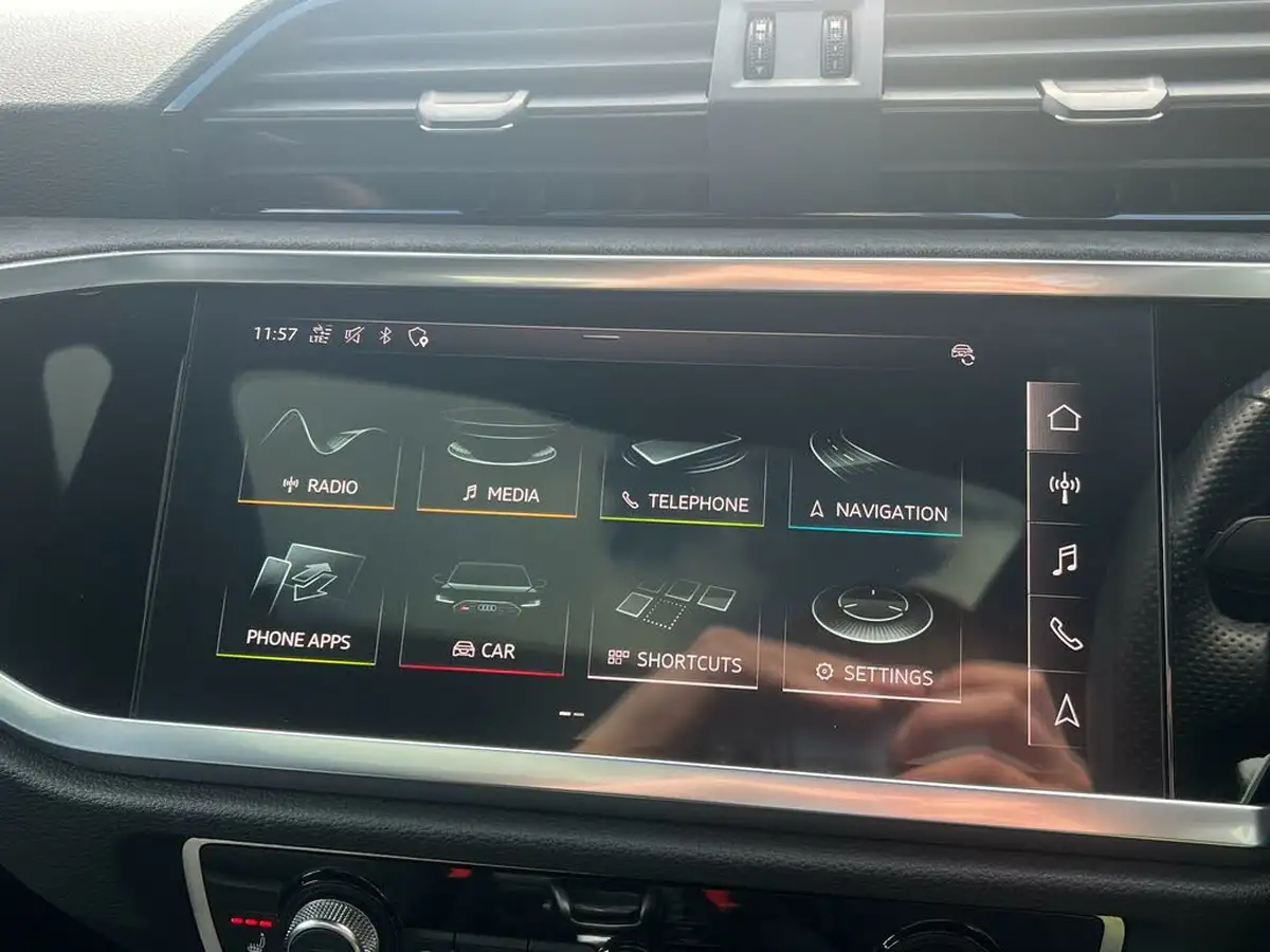 2021-audi-rs-q3-25-tfsi-audi-sport-edition-sportback-big-34