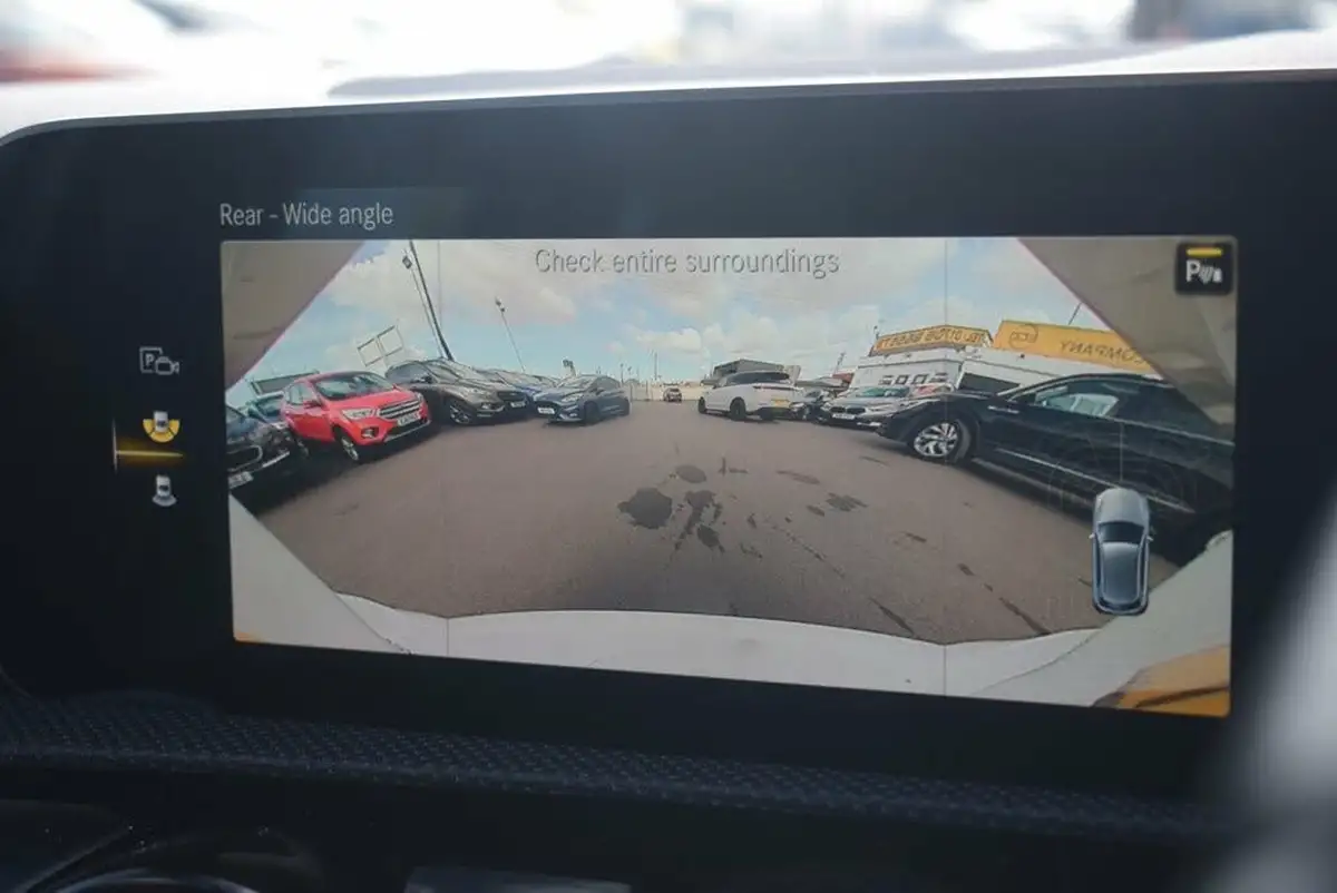2018-mercedes-benz-a-class-15d-a180d-amg-line-116ps-premiumss-hatchback-5d-7g-dct-big-17