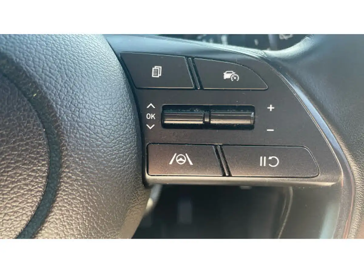 2021-hyundai-i20-10-t-gdi-se-connect-eclutch-imt-big-28