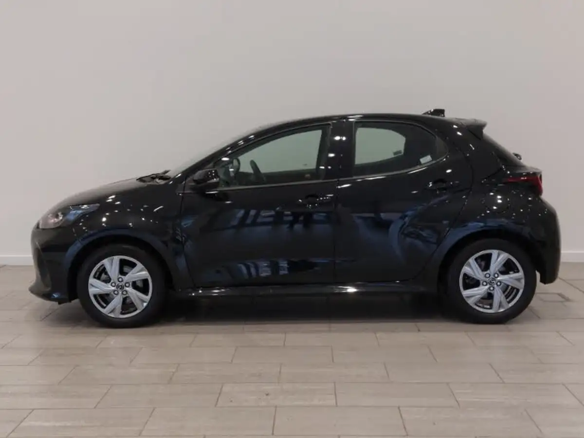 2024-mazda-mazda2-15-exclusive-line-big-3