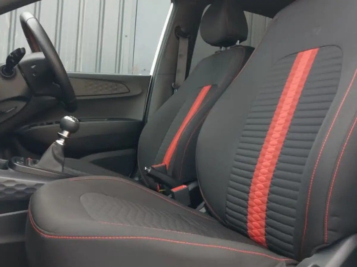 2024-hyundai-i10-10-t-gdi-n-line-90ps-two-tone-roof-big-4
