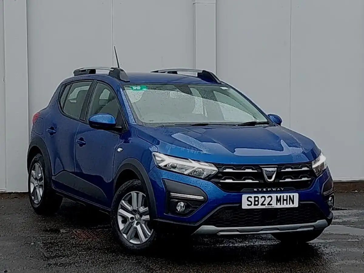 2022-dacia-sandero-stepway-10-tce-comfort-90bhp-big-0