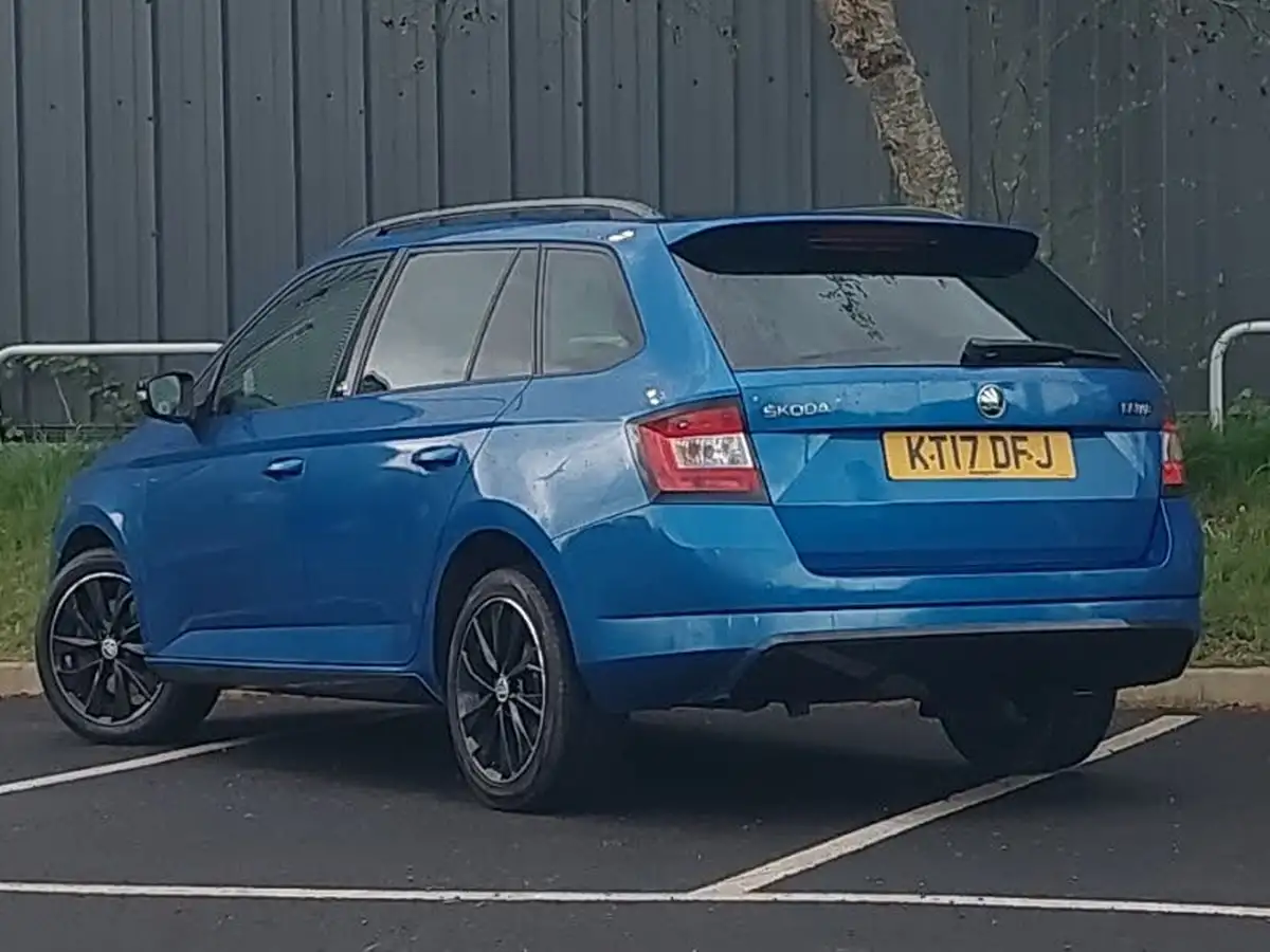 2017-skoda-fabia-12-tsi-monte-carlo-109ps-estate-big-1