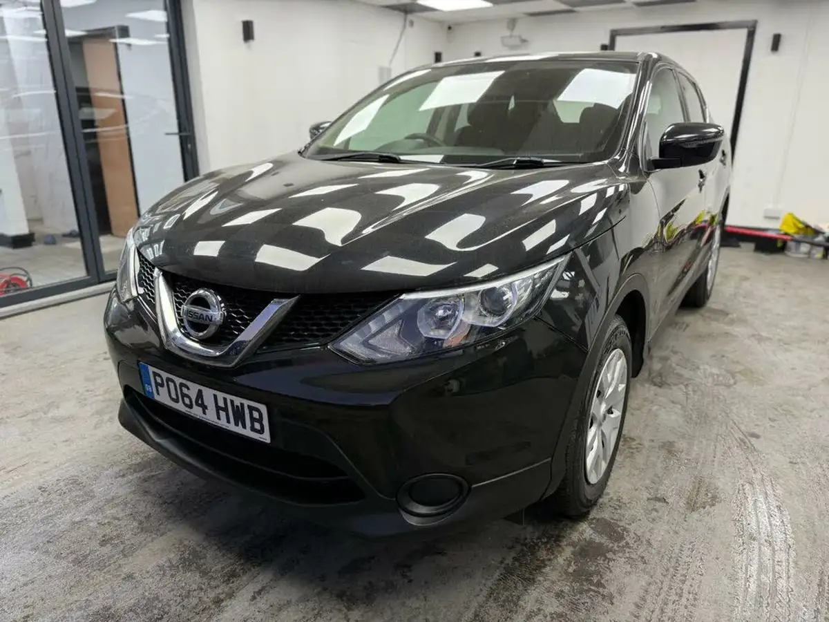 2014-nissan-qashqai-15dci-visia-big-8