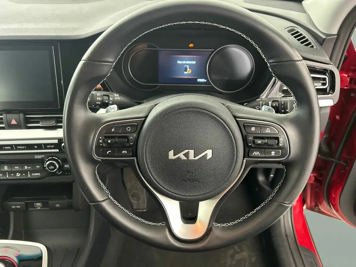 2022-kia-e-niro-ev-2-64-big-24