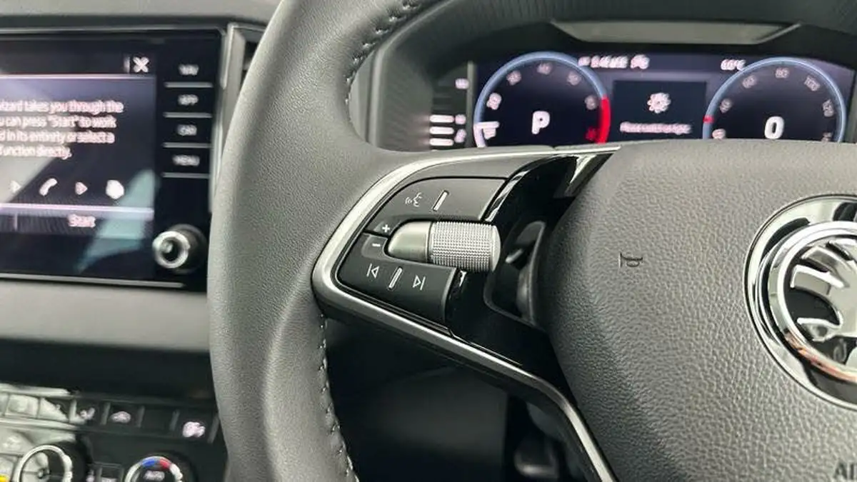 2024-skoda-karoq-15-tsi-se-l-dsg-big-22