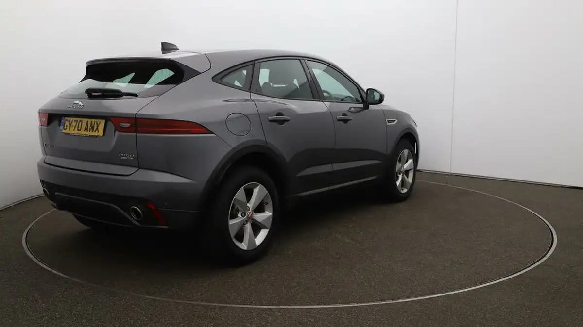 2020-jaguar-e-pace-20-i4d-r-dynamic-s-150ps-awd-auto-big-48