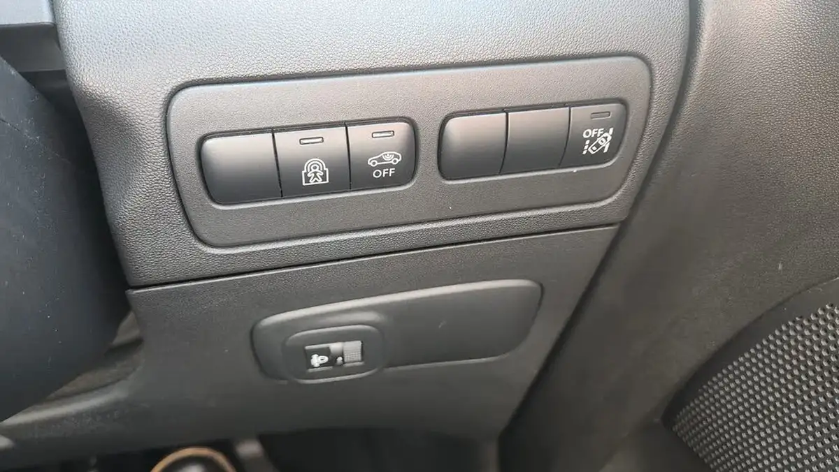 2019-citroen-c3-aircross-12-puretech-flair-110ps-ss-big-28