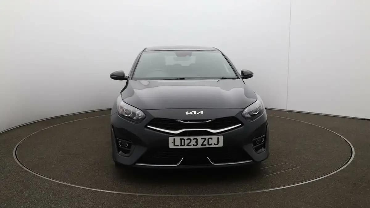 2022-kia-ceed-15-t-gdi-gt-line-big-32