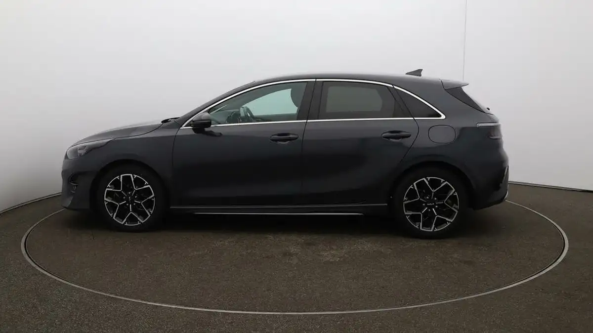 2022-kia-ceed-15-t-gdi-gt-line-big-56