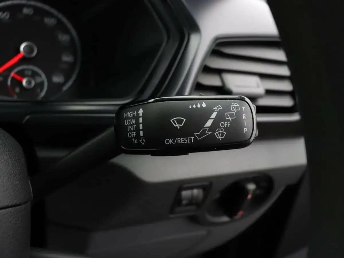 2021-volkswagen-t-cross-10-tsi-s-big-15