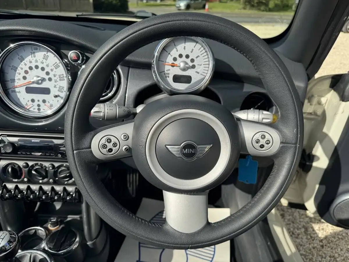 2008-mini-cooper-16-cooper-s-170bhp-convertible-2d-big-16