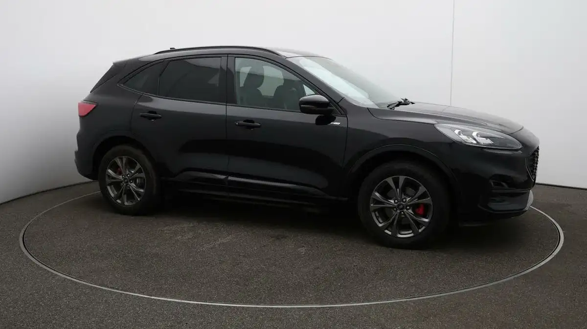 2022-ford-kuga-big-40