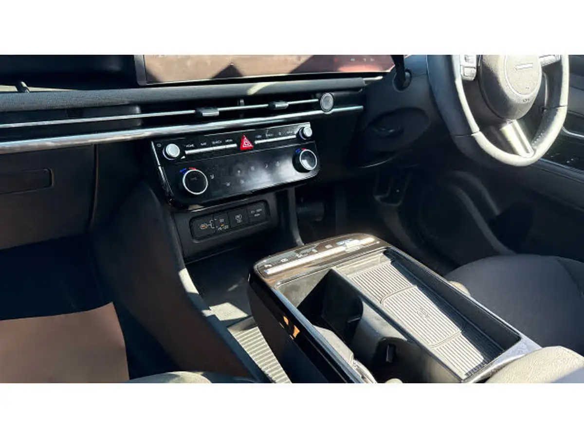 2024-hyundai-tucson-16-t-gdi-premium-160ps-48v-mhev-two-tone-roof-7dct-big-12