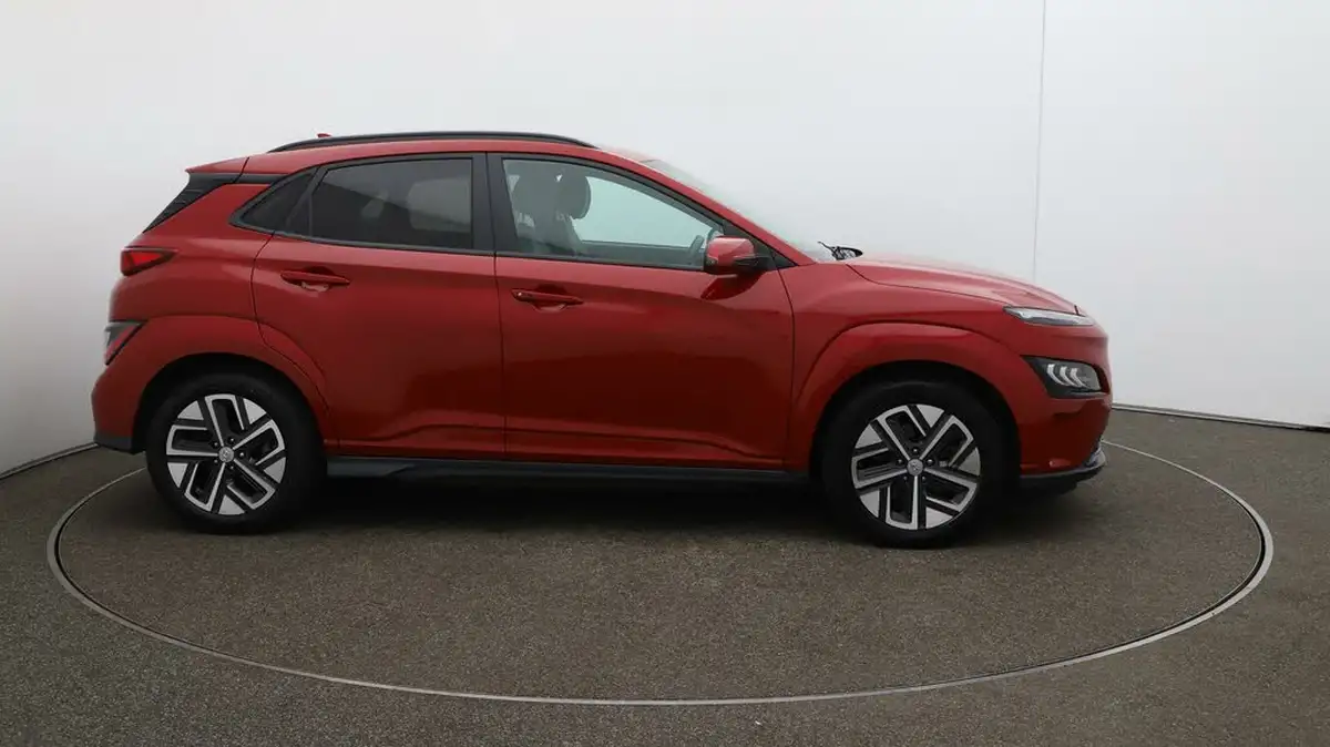 2021-hyundai-kona-e-ultimate-big-42