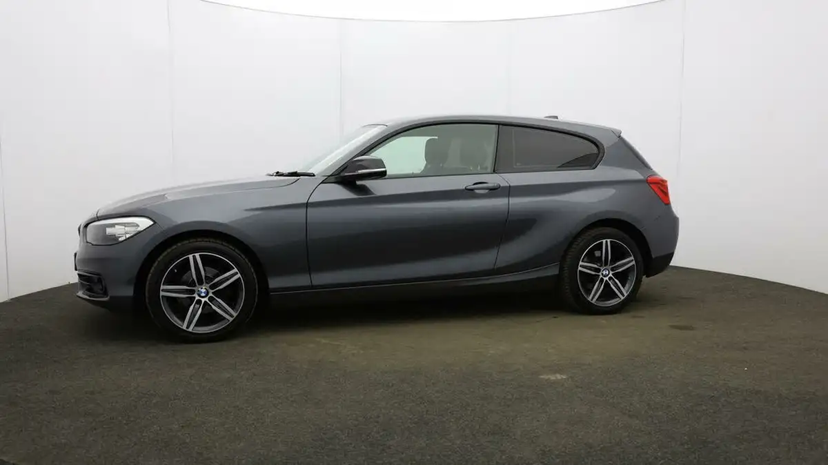 2018-bmw-1-series-15-118i-sport-3d-big-25