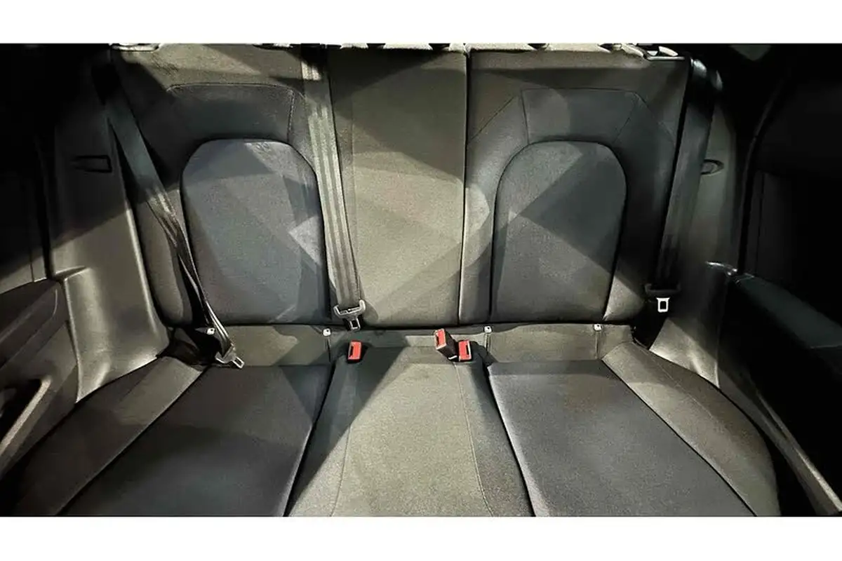 2022-seat-ibiza-10-tsi-fr-110ps-big-35