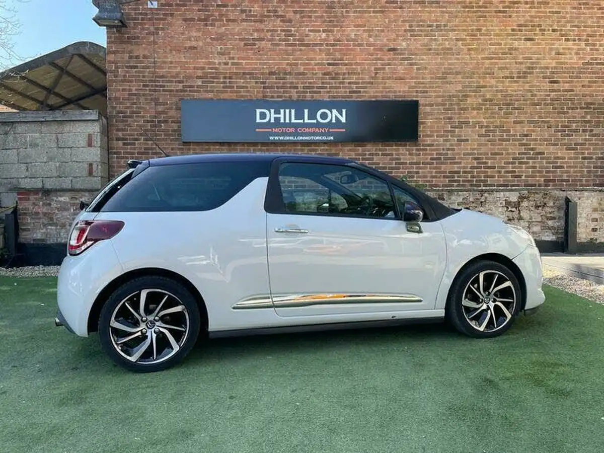 2015-citroen-ds3-12-dstyle-plus-big-5