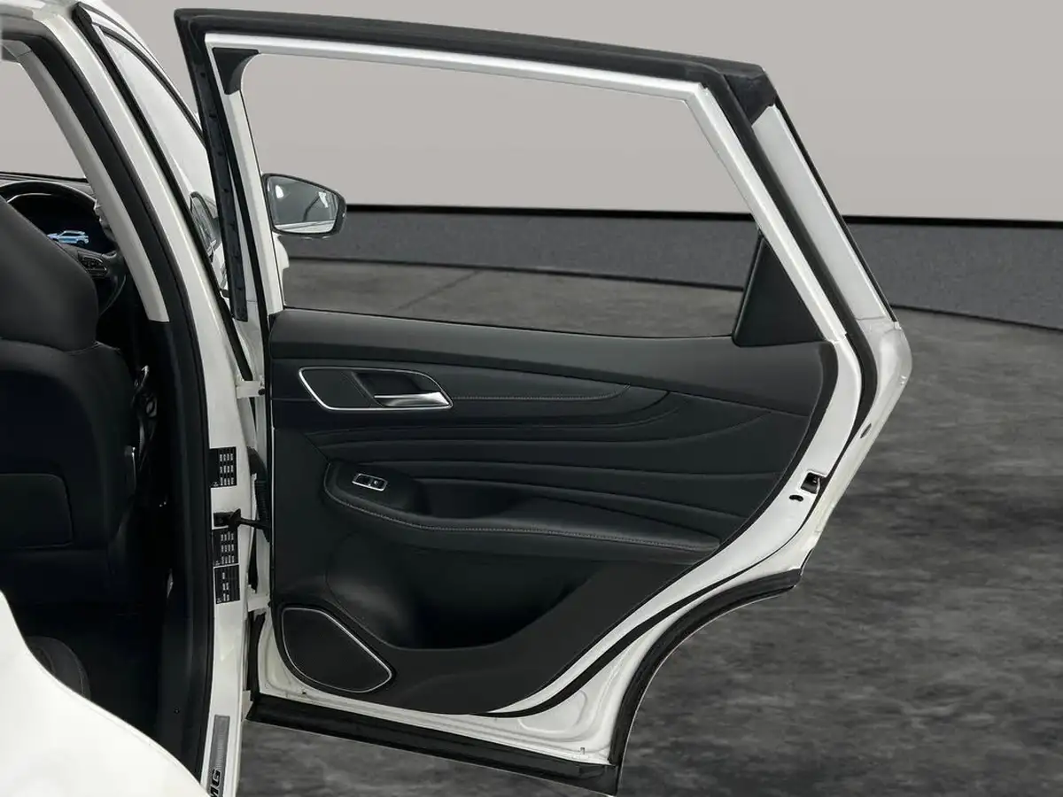 2022-mg-hs-15t-gdi-exclusive-258ps-plug-in-hybrid-auto-big-1