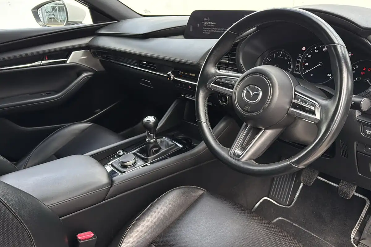 2020-mazda-mazda3-20-gt-sport-tech-180ps-awd-hatchback-5d-big-8
