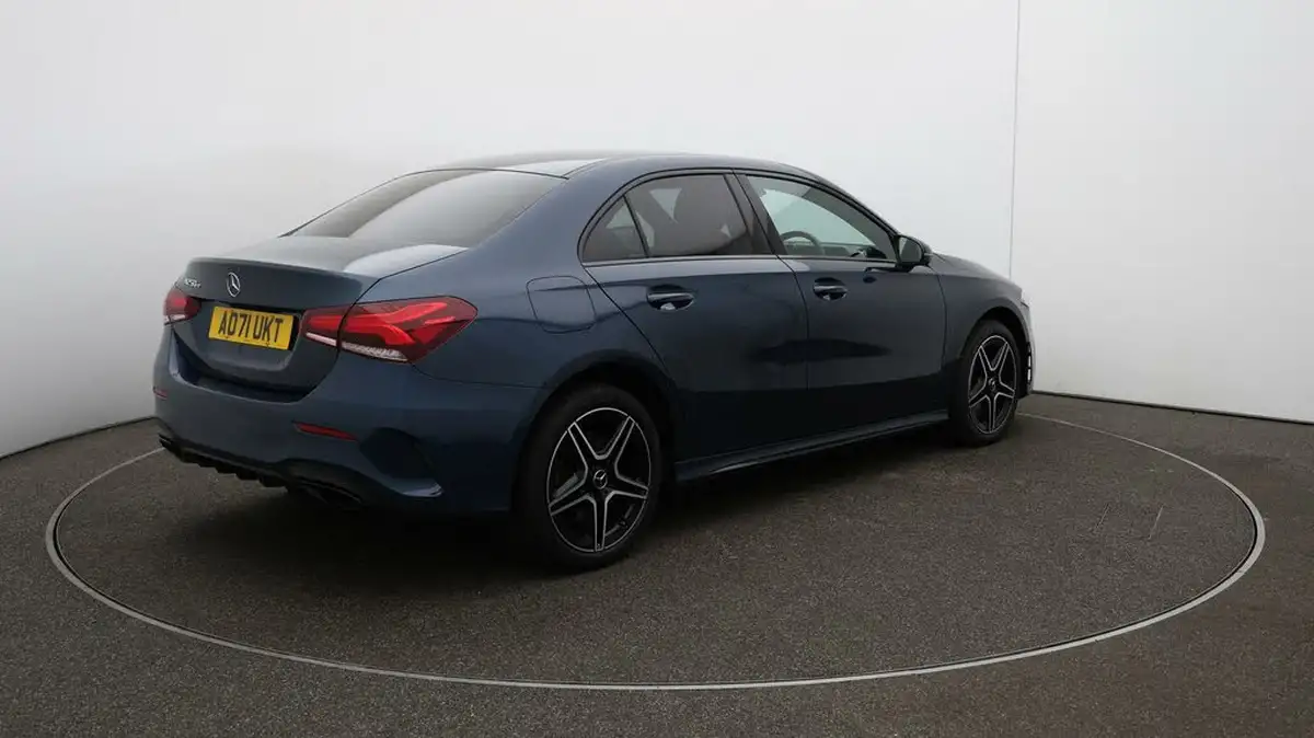2021-mercedes-benz-a-class-13-a250e-amg-line-edition-saloon-4d-big-43