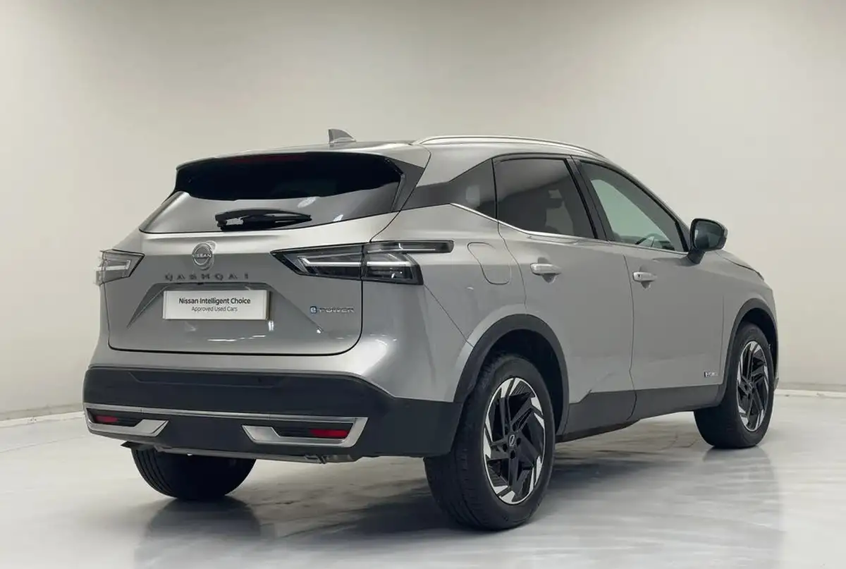 2024-nissan-qashqai-15-n-connecta-glass-roof-pack-big-6