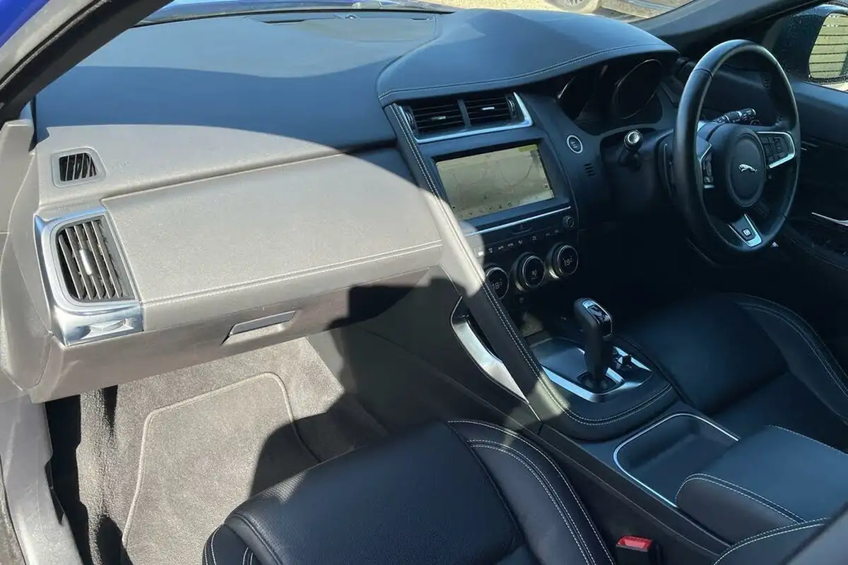 2019-jaguar-e-pace-20-i4d-r-dynamic-se-180ps-awd-auto-big-26