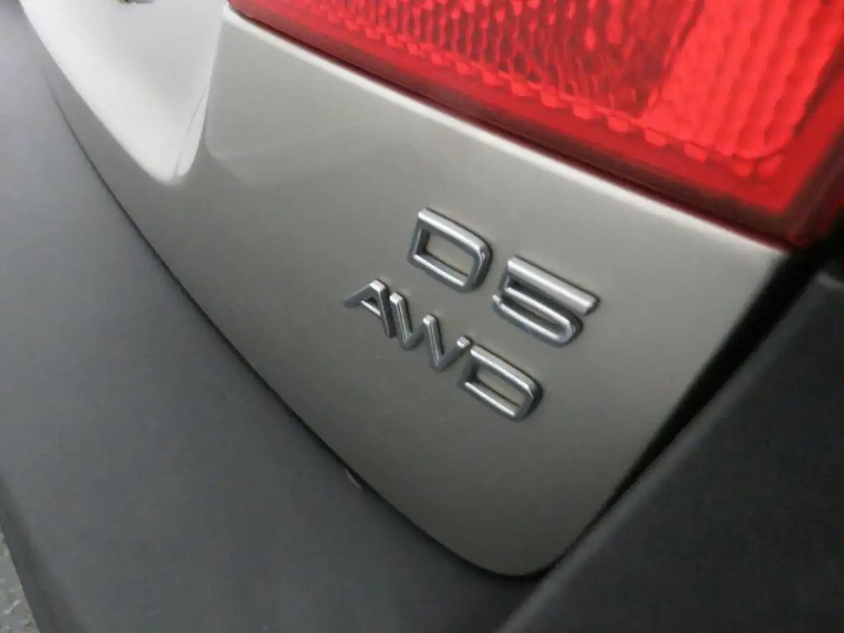 2008-volvo-xc70-24td-d5-se-lux-geartronic-big-11
