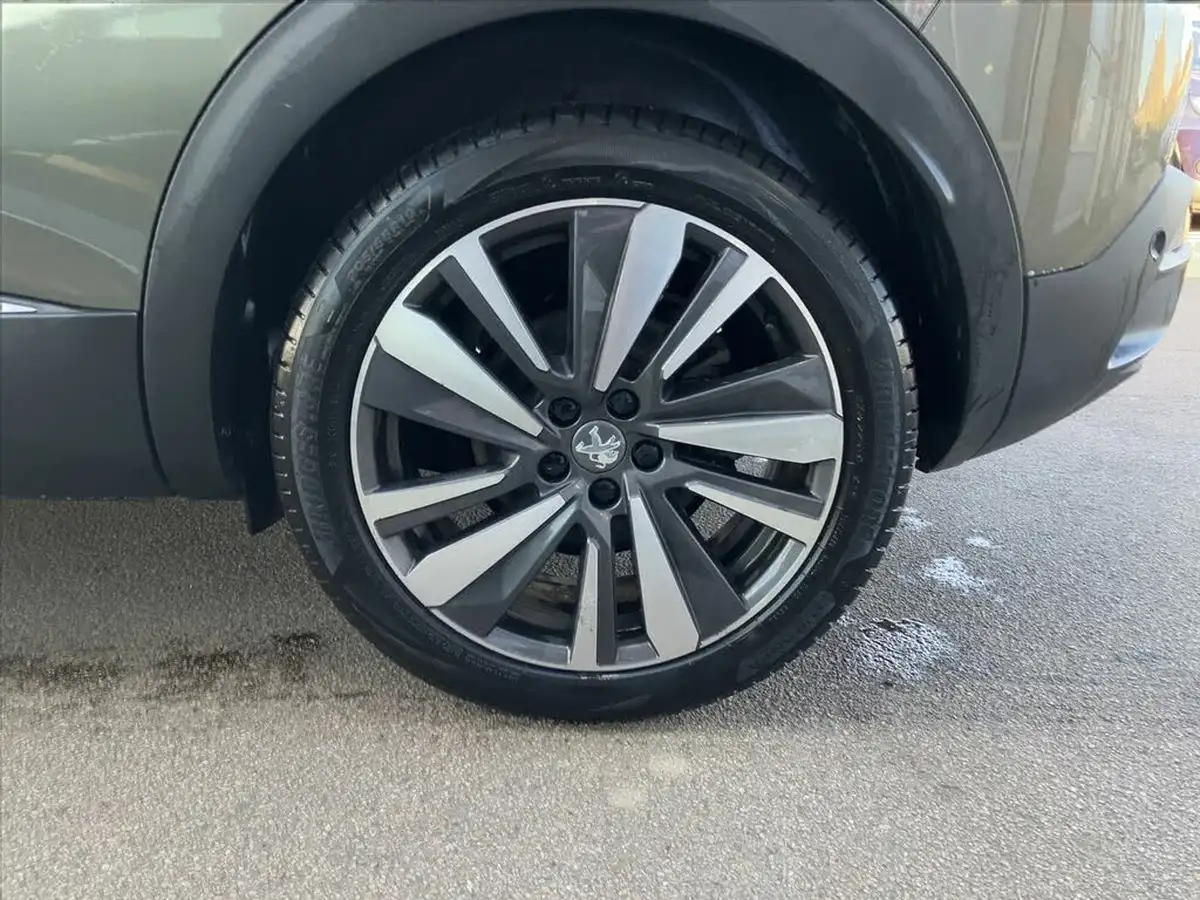 2020-peugeot-3008-suv-16-puretech-gt-line-premium-big-6